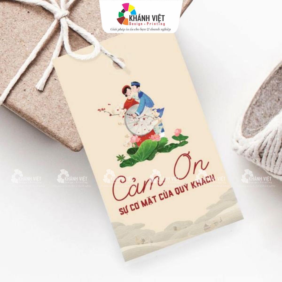 Tag cảm ơn trên hộp quà tặng