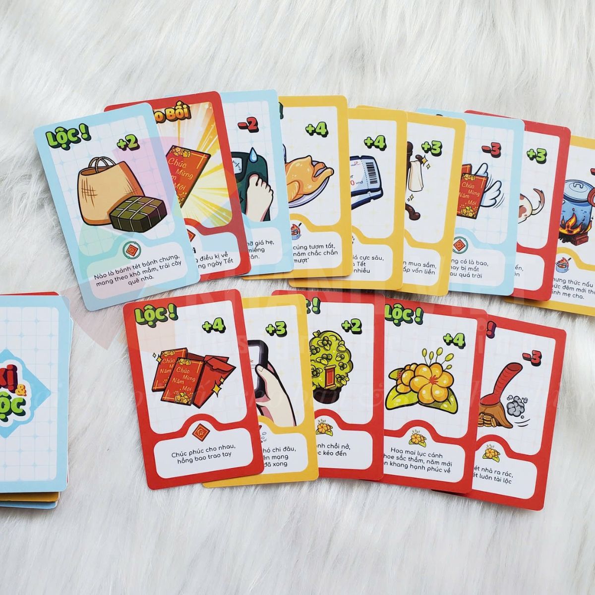 In thẻ bài nhiều màu sắc