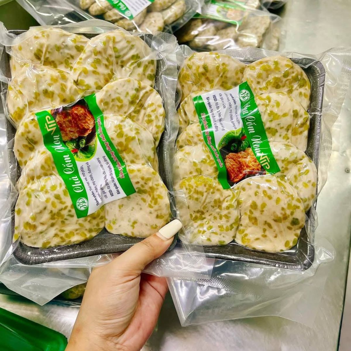 Tem nhãn chả cốm hình chữ nhật