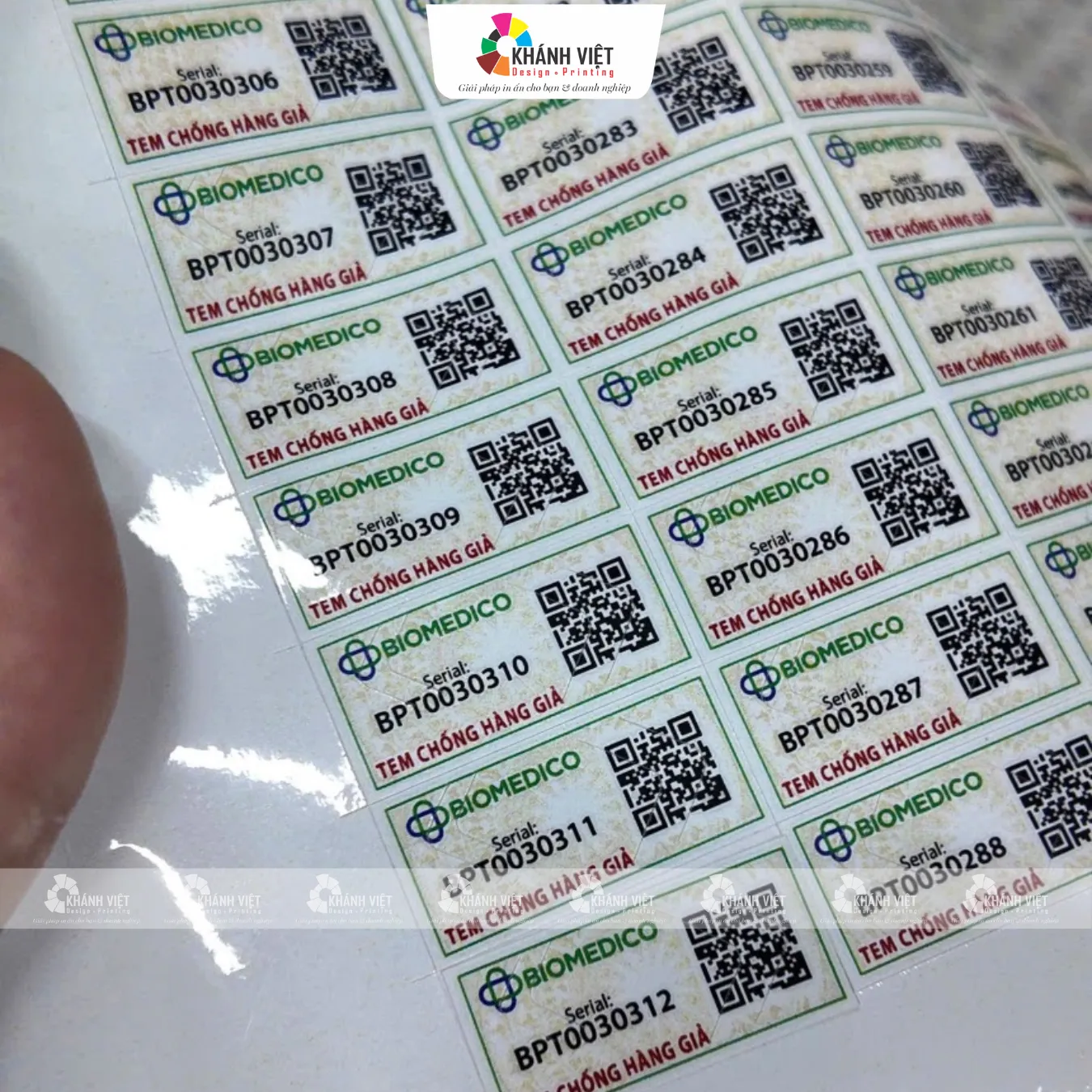 Mẫu tem bảo hành có mã QR