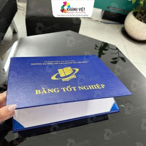 Bìa cứng đựng bằng tốt nghiệp