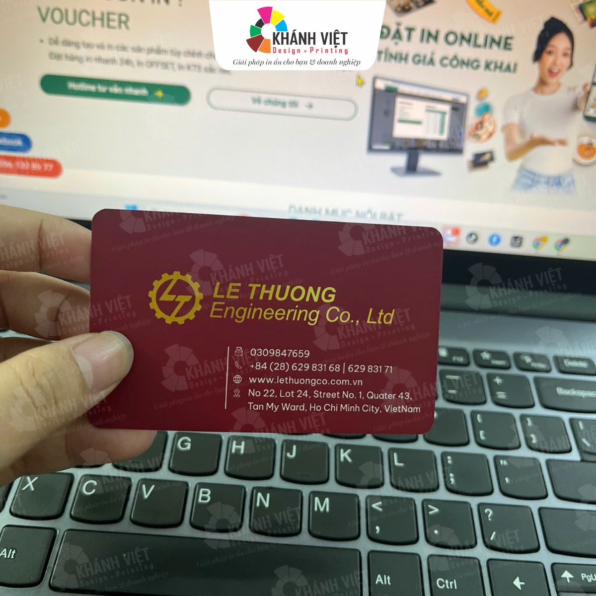 Danh thiếp chữ trắng đẹp, nổi bật - 16