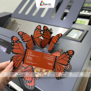 Tờ gấp bướm xinh độc đáo