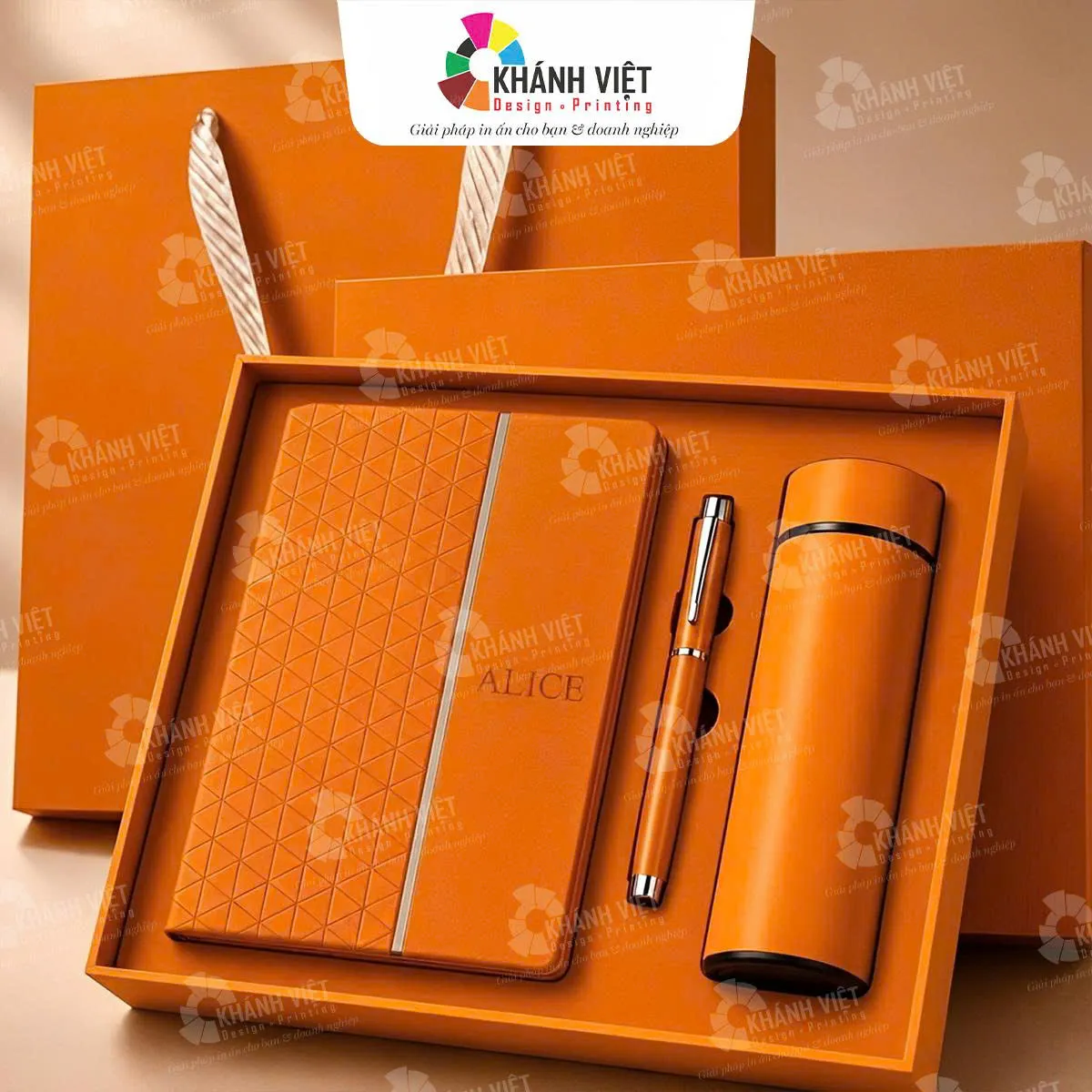 In hộp đựng quà tặng doanh nghiệp đẹp